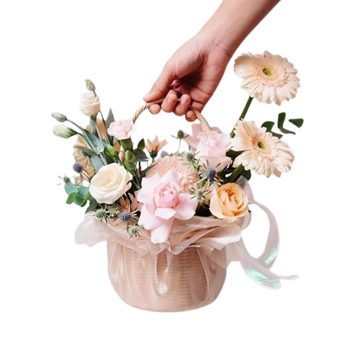 Flower box dengan bunga mawar dan garbera, hadiah cantik untuk momen spesial di Semarang