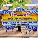 bunga papan Semarang, karangan bunga Semarang, toko bunga Semarang, bunga ucapan Semarang, florist Semarang terpercaya, bunga papan pernikahan Semarang, papan bunga duka cita Semarang