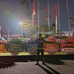 Karangan bunga papan Semarang Rp450.000 sudah termasuk ongkir dengan pilihan styrofoam dan printing modern